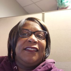 Meet your Posher, Annette